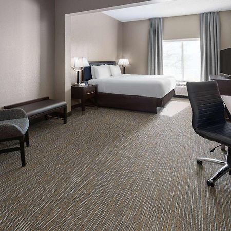La Quinta Inn & Suites By Wyndham Мурсвилл Экстерьер фото